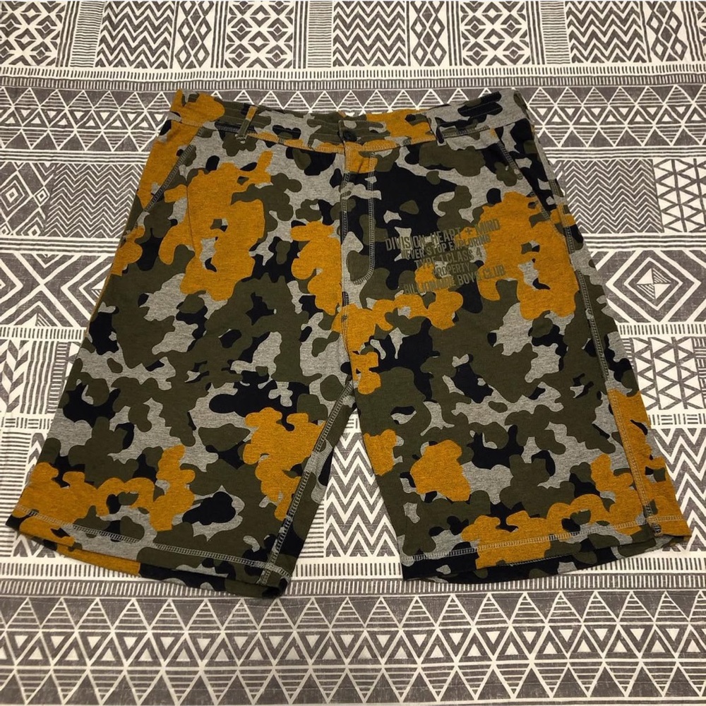 Billionaire Boys Club Camo Sweatshorts Size Large